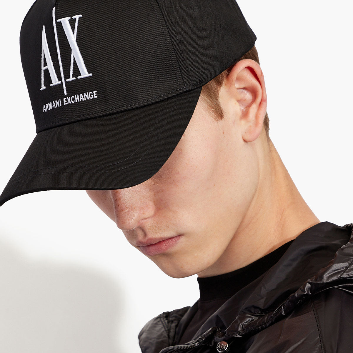Cotton Embroidered Icon Logo Baseball Cap