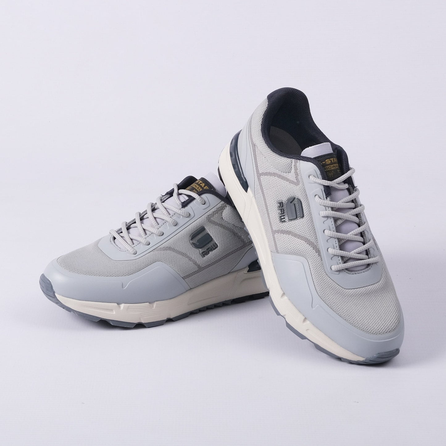 Holorin II KNT Sneakers (Cool Grey)