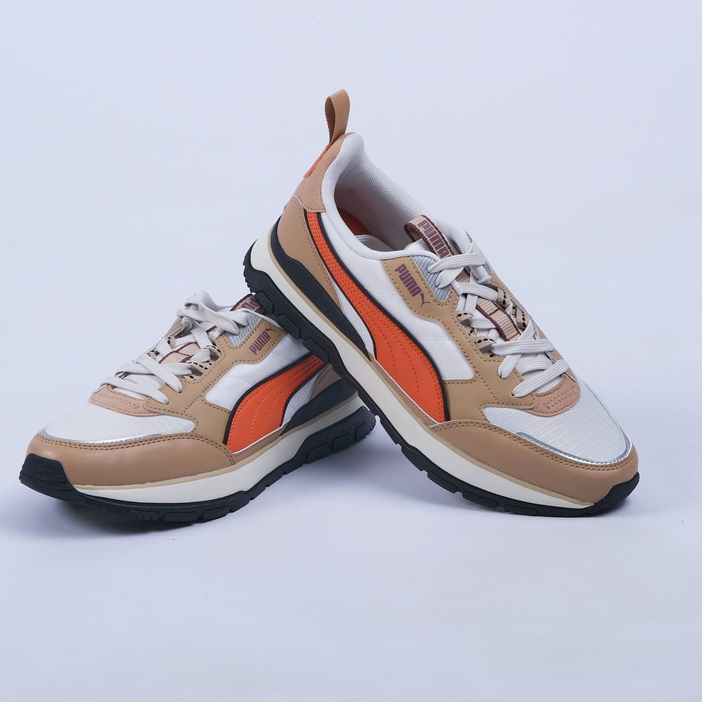 R78 TRK Sneakers (Dusty/Tan/Chilli Powder)