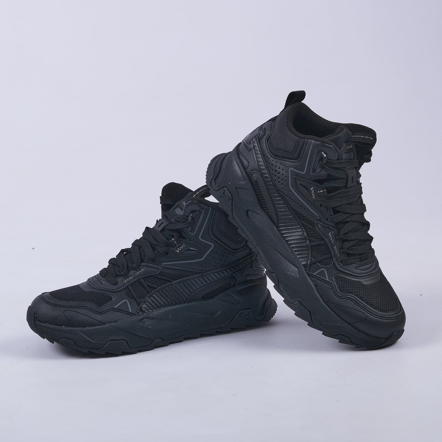 Trinity Mid Hybrid Sneaker (Black)
