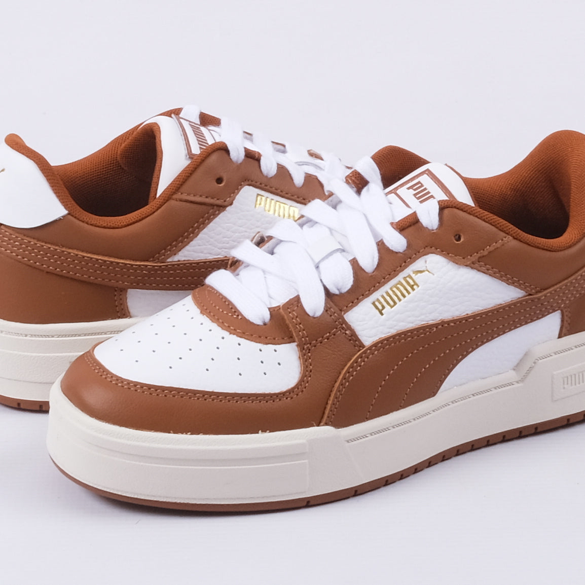 CA Pro Sneakers (Classic White/Teak)
