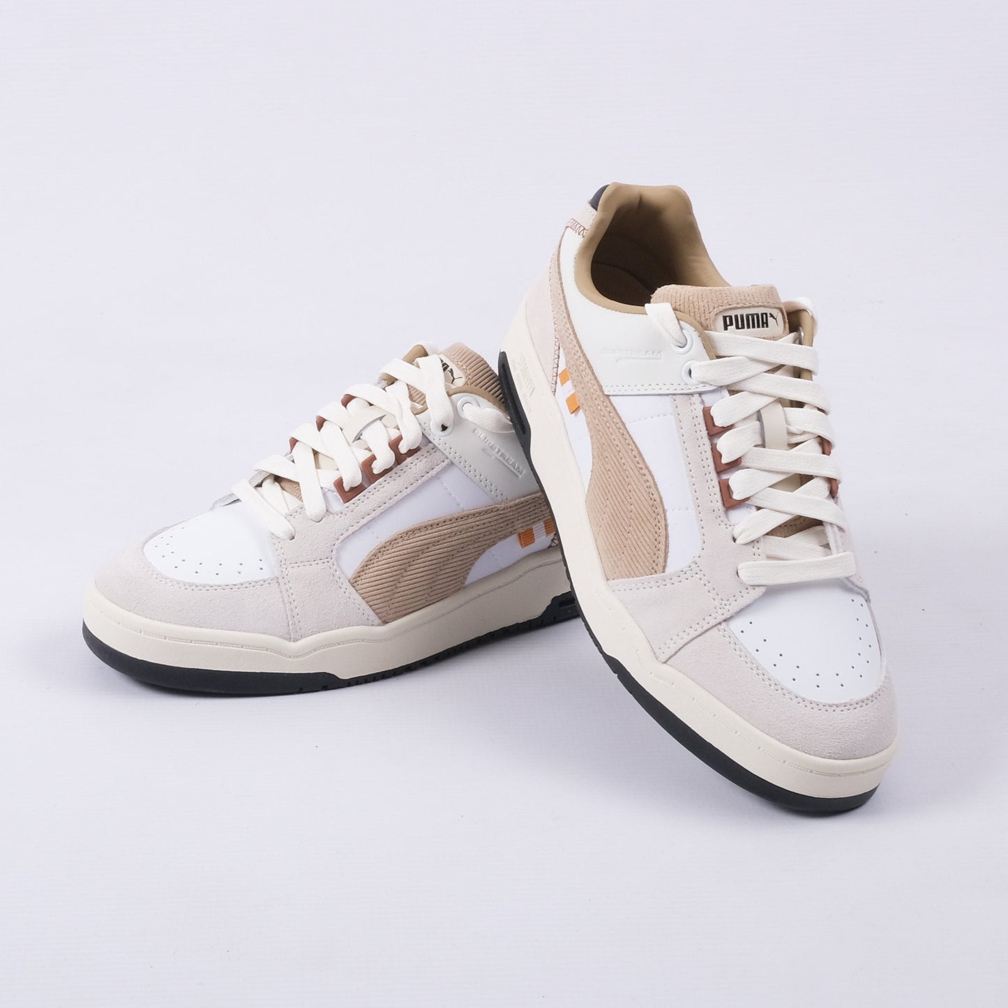 Slipstream Lo for the Fan Sneakers (White/Grey Fog)