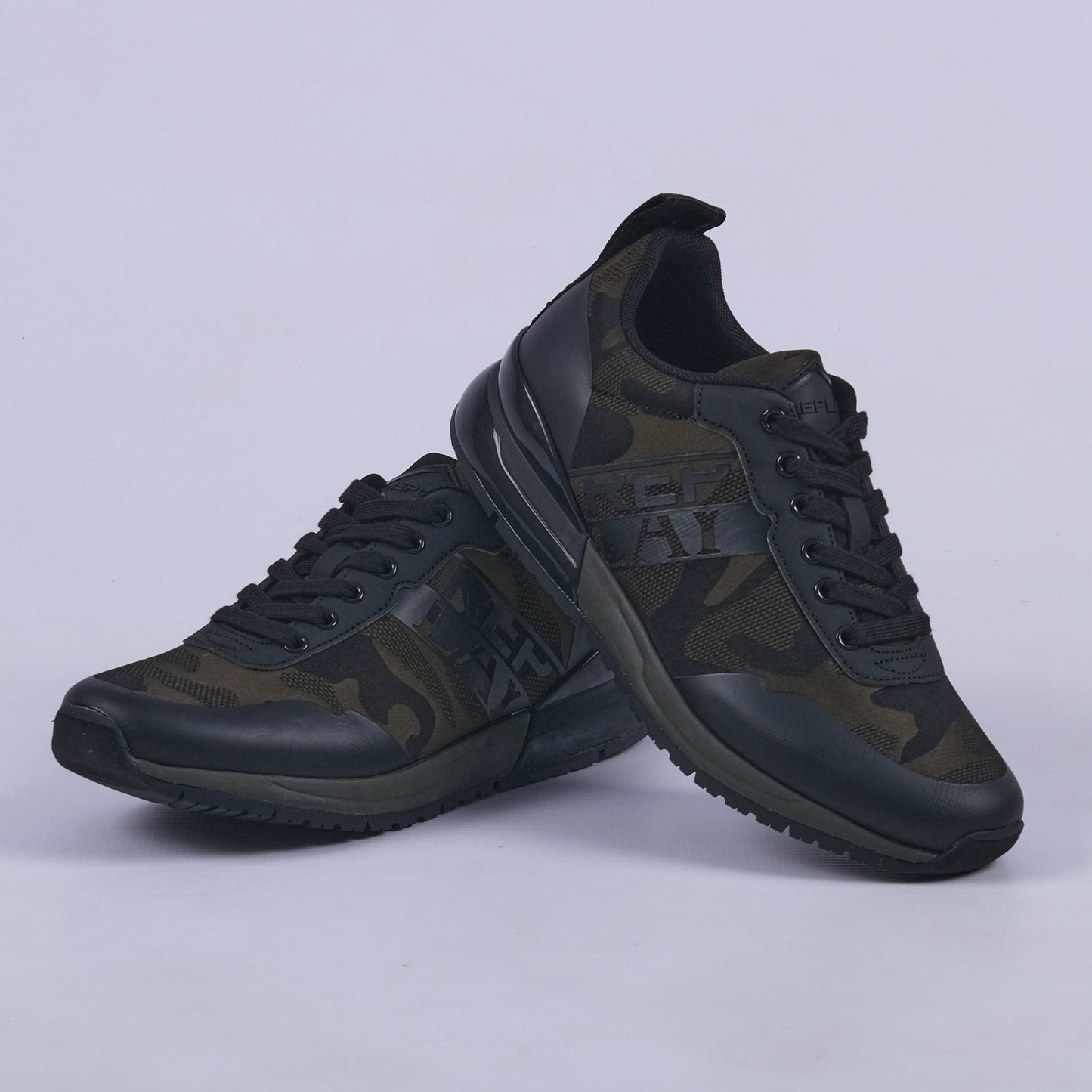 Shoot Peaky Sneakers (Green/Black)