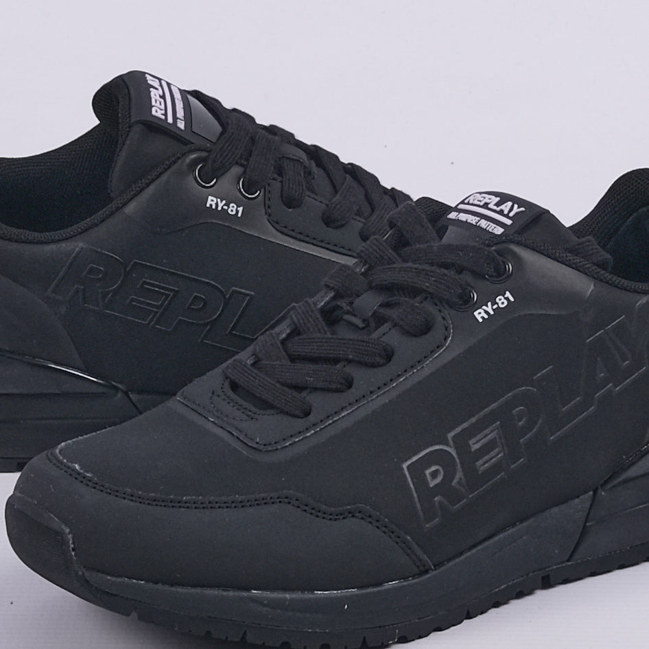 Shoot Square Sneakers (Matt Black)