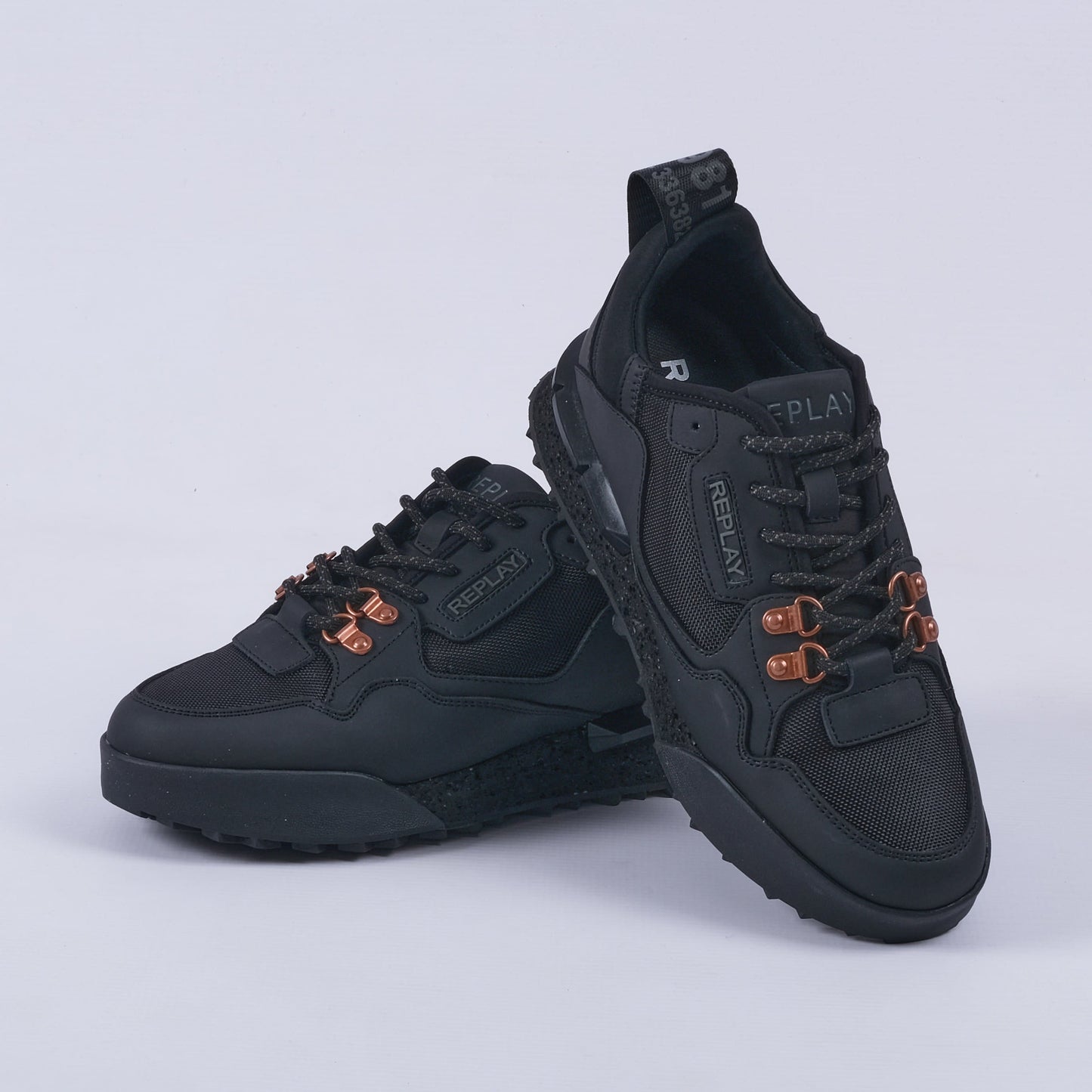 Field Total Sneakers (Black)