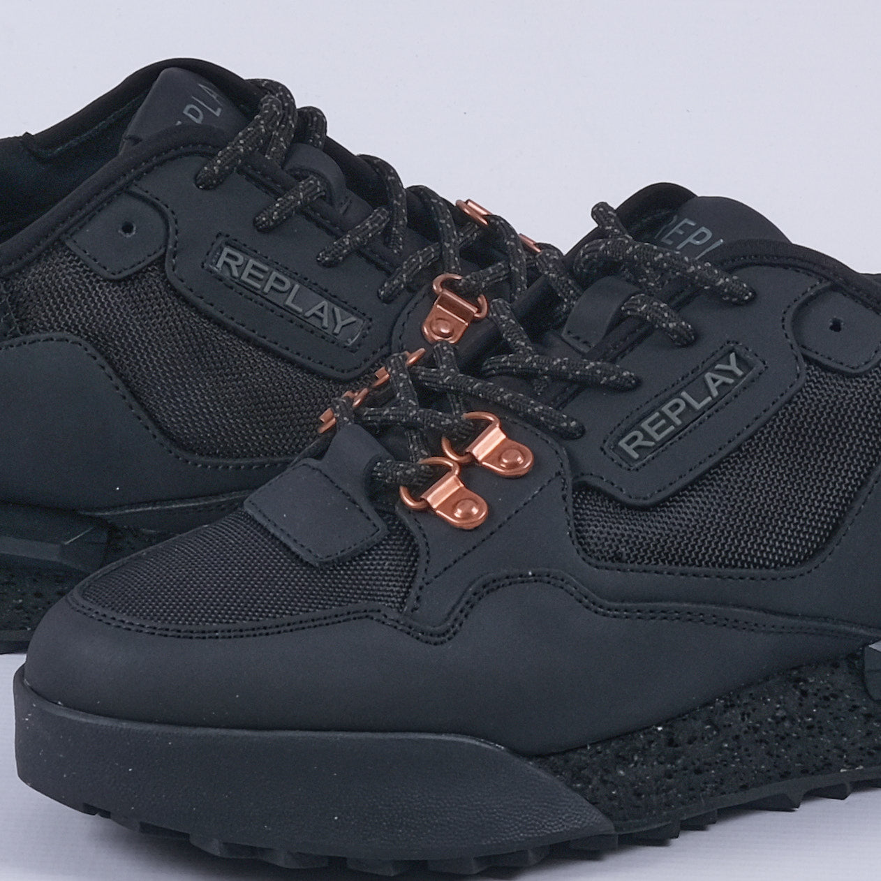 Field Total Sneakers (Black)