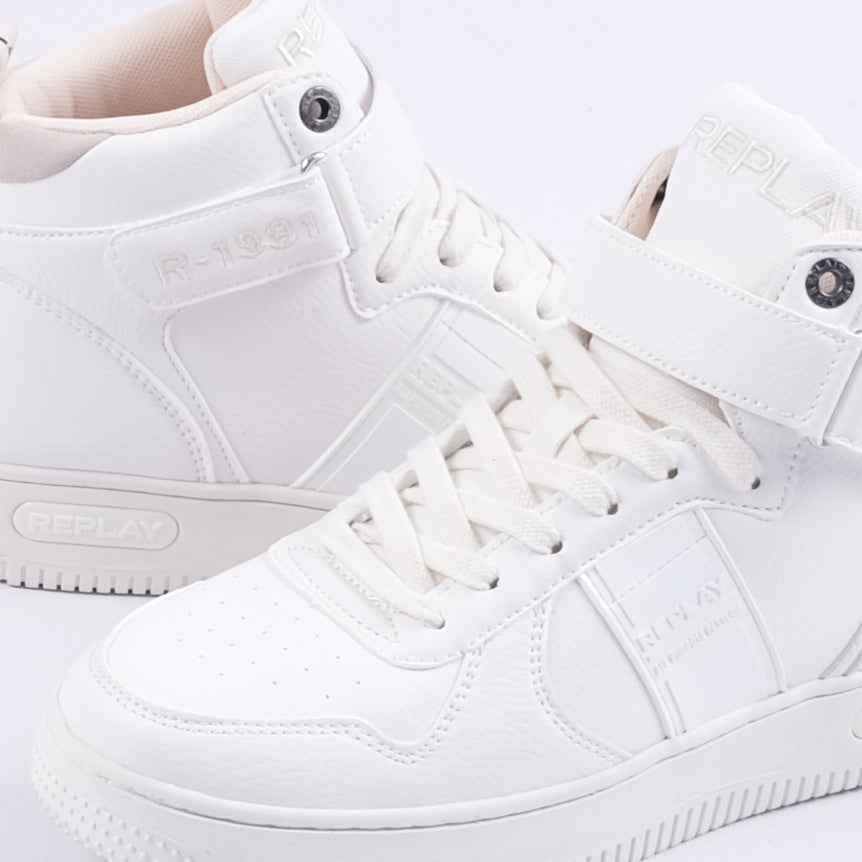 Epic M Alfa Sneakers (White)