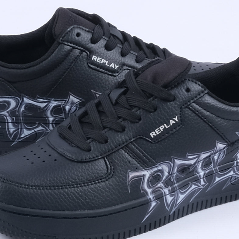 Epic M Graffitti Low Sneakers (Black/White)