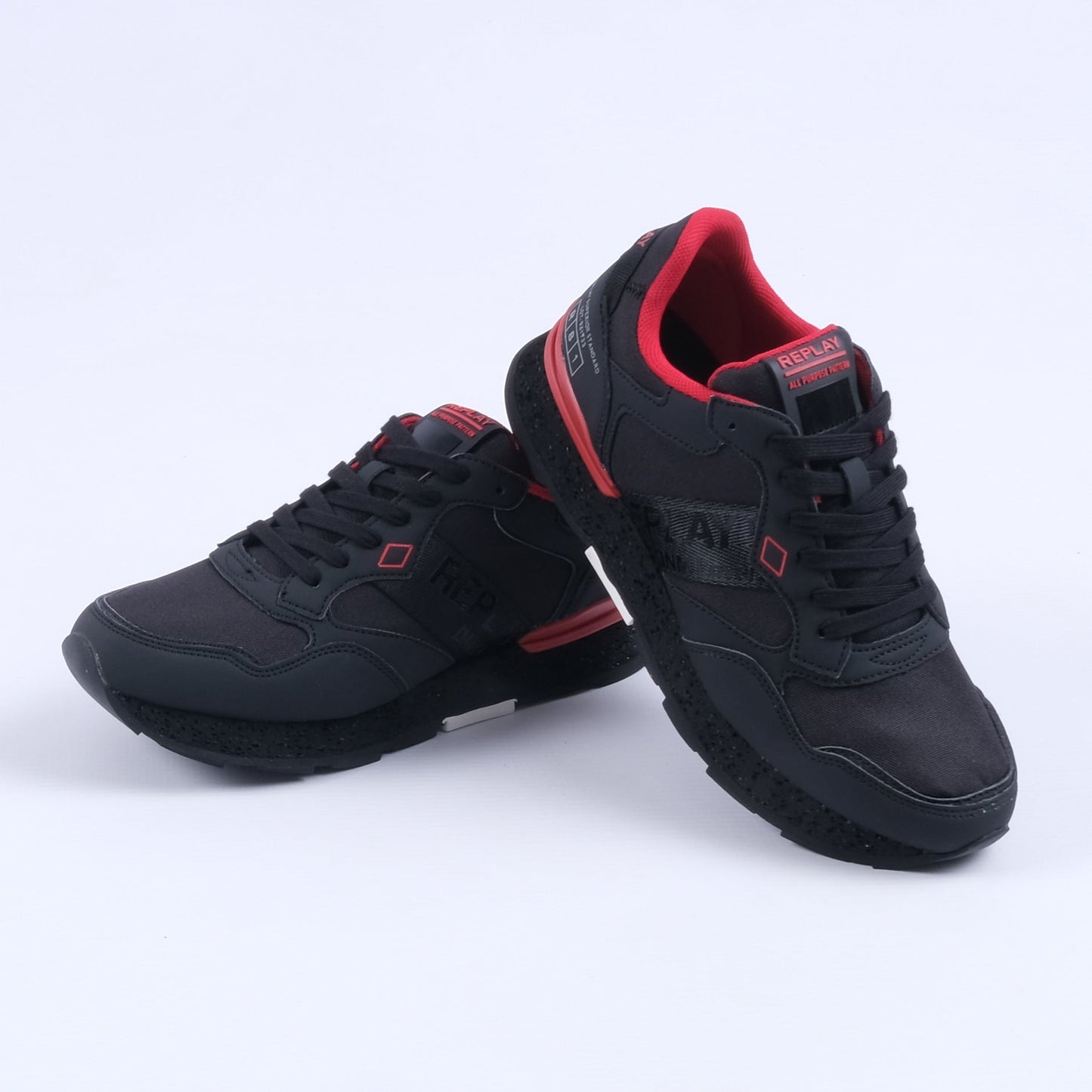 Arthur City 2 Sneakers (Black/Red)