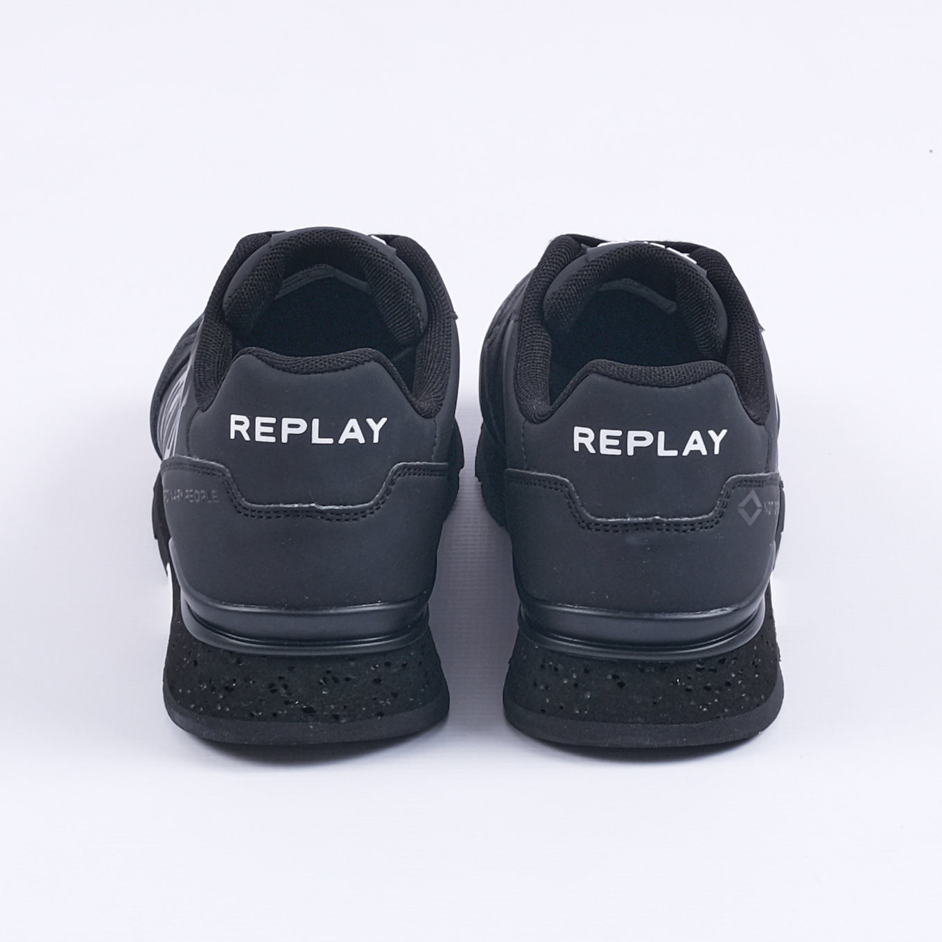 Arthur Sneakers (Black)