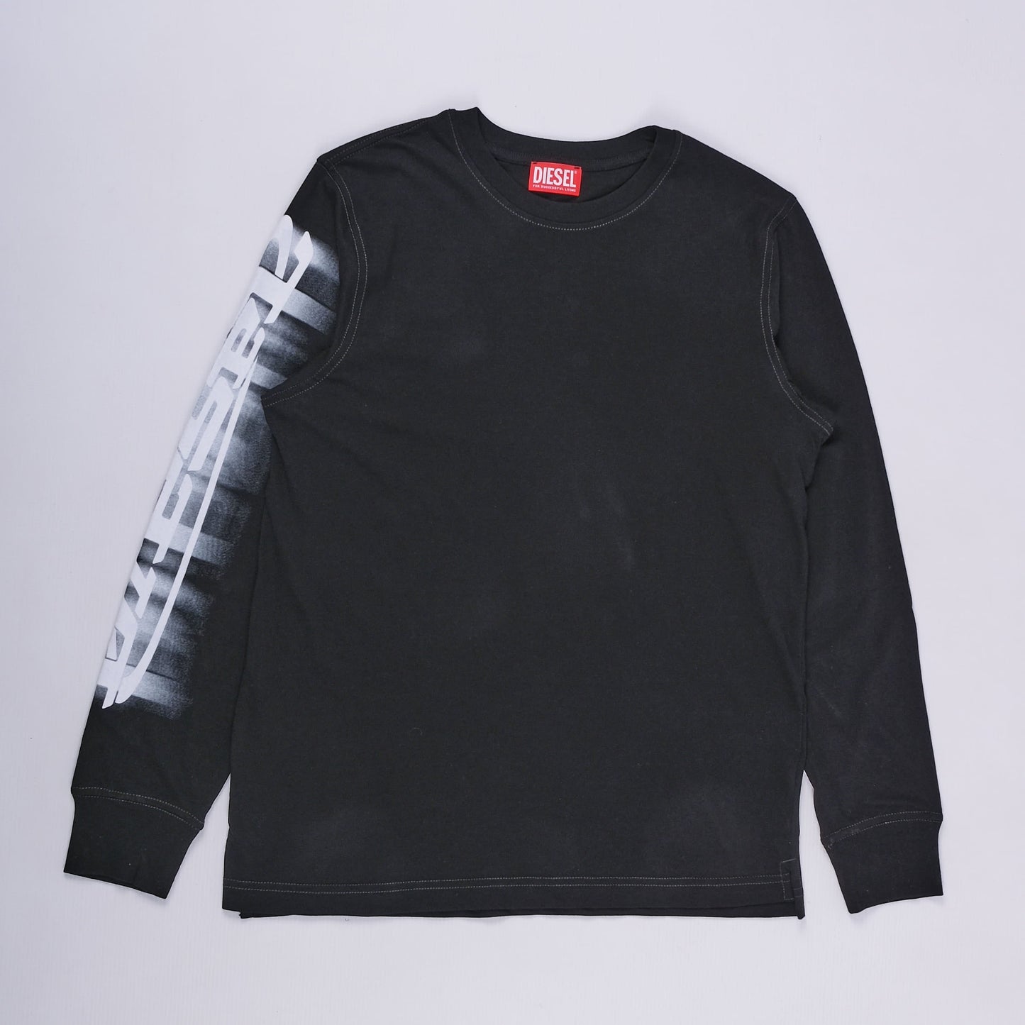 T-Just-LS-Slits-N2 T-Shirt (Black)