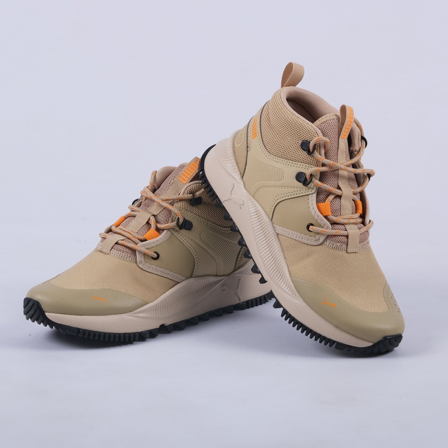 Pacer Future Trail Sneaker (Sand Dune/Granola/Pumpkin)